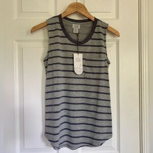New striped tank size XS